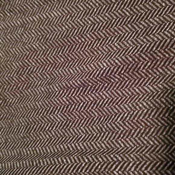 Lauren Conrad legging, ankle, black/silver herringbone pattern, back pockets - Picture 3 of 5